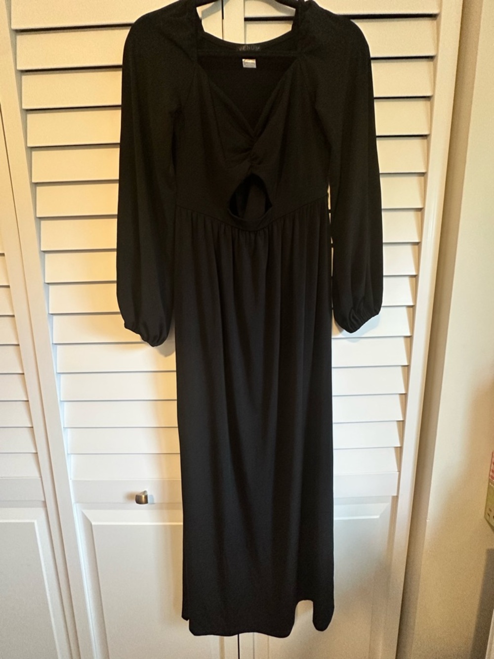 VENUS Black Long Sleeve Maxi Dress with Front Cutout